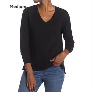 New! Nordstrom Bobeau v-neck knit long sleeve black pullover sweater, medium